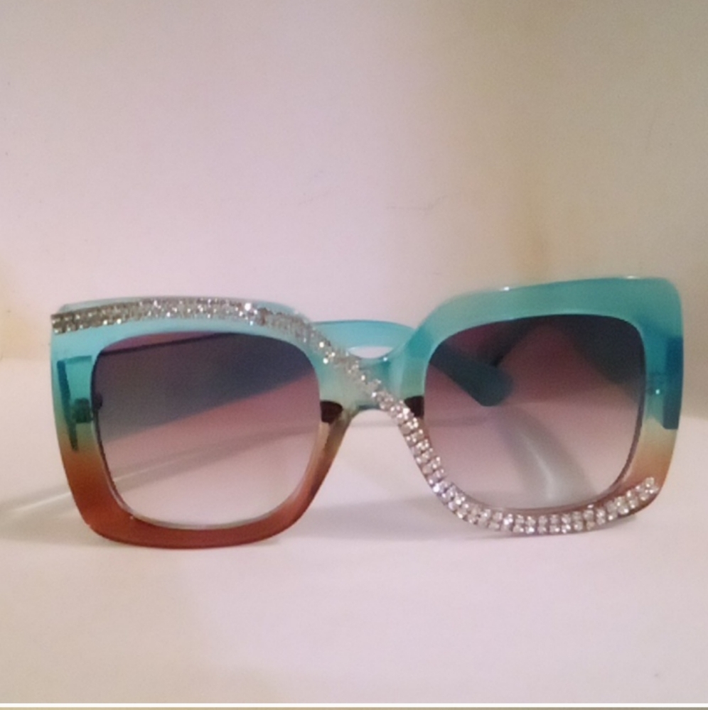 Women's Blue & Brown Ombre Oversized Sunglasses With Rhinestones